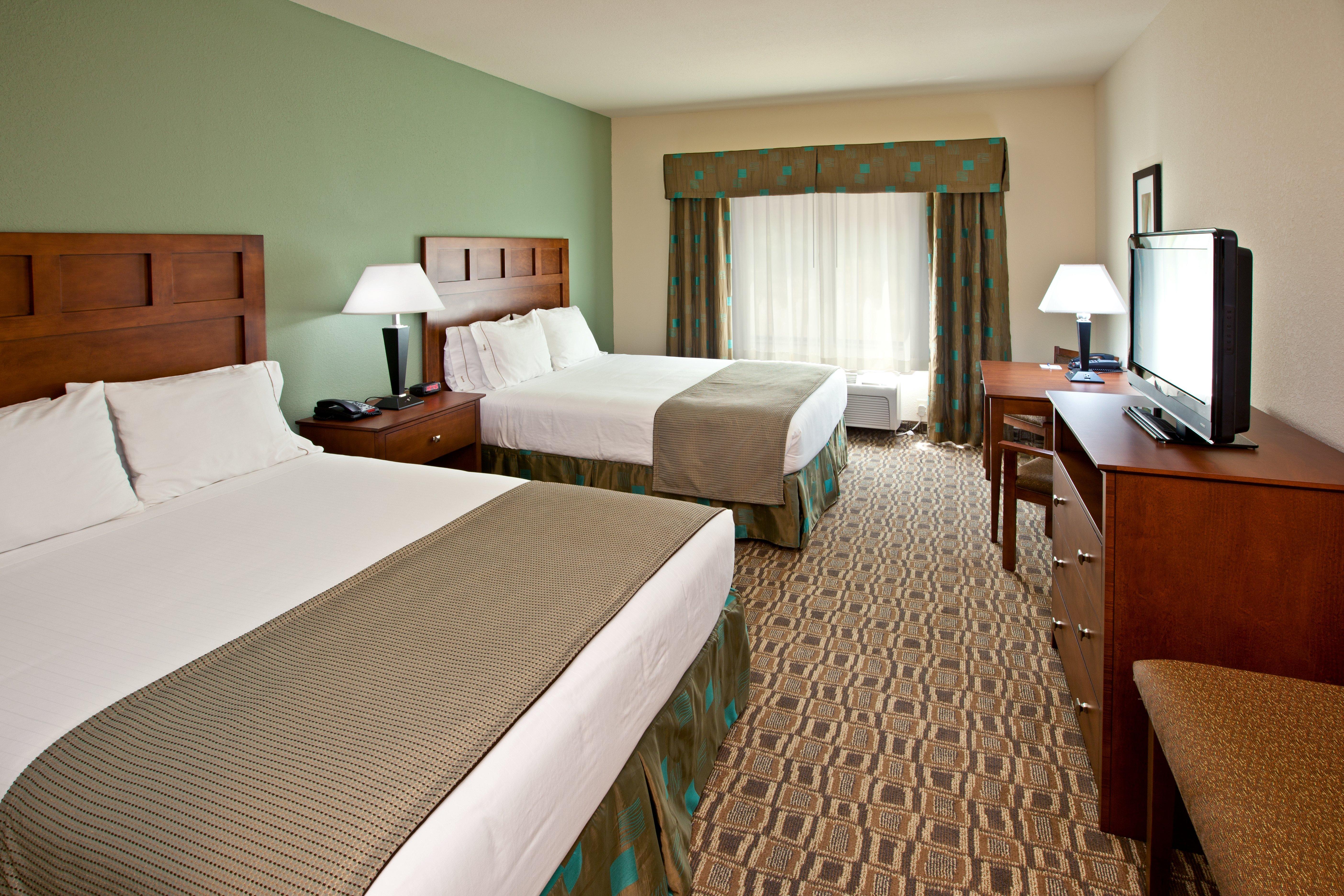 Holiday Inn Express & Suites Ripley By Ihg Bagian luar foto