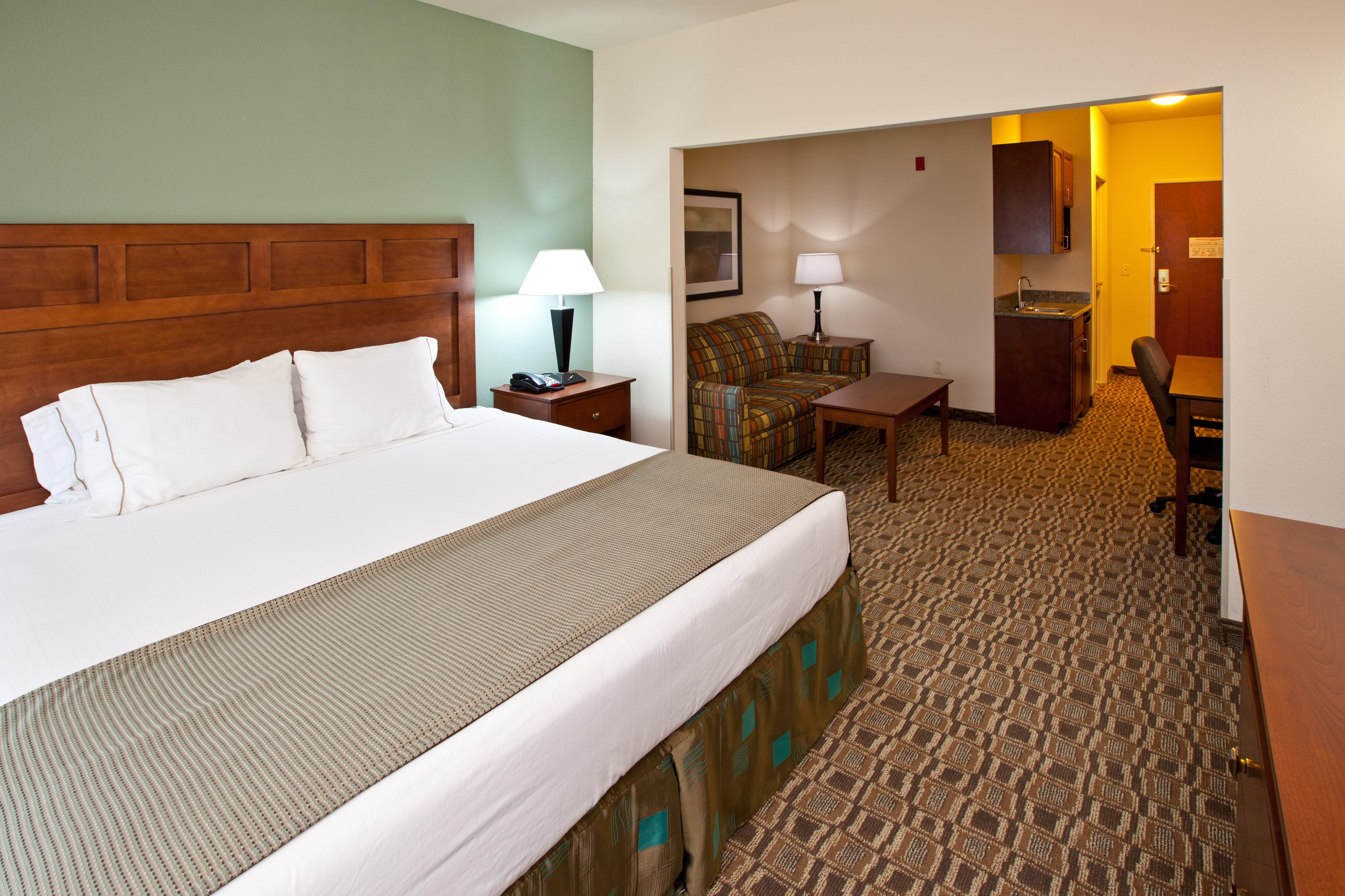 Holiday Inn Express & Suites Ripley By Ihg Bagian luar foto
