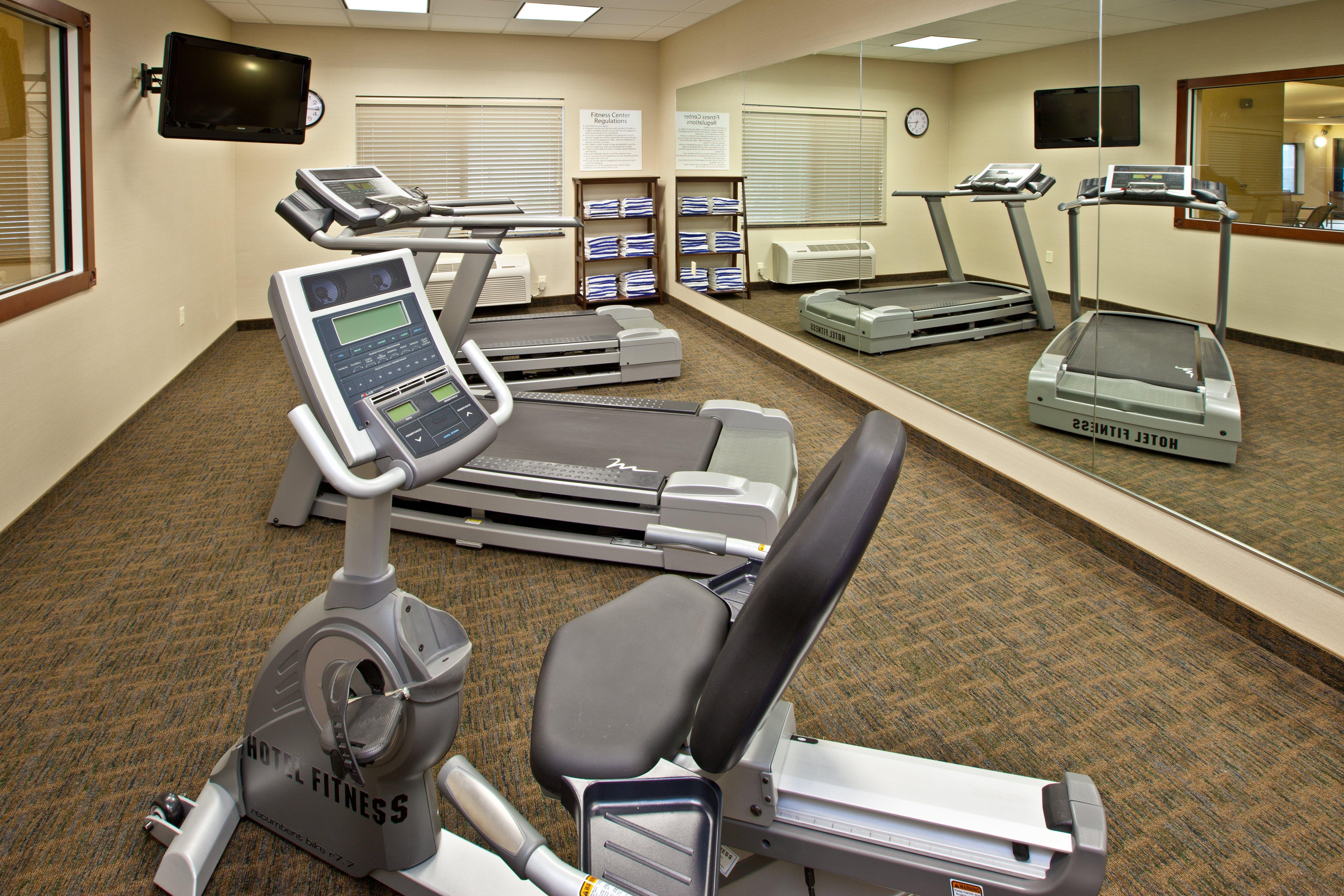 Holiday Inn Express & Suites Ripley By Ihg Bagian luar foto
