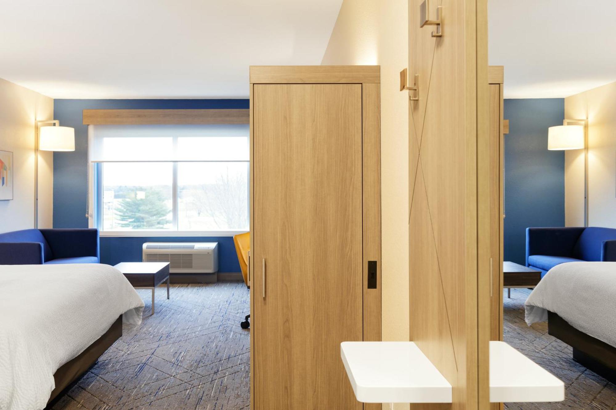 Holiday Inn Express & Suites Ripley By Ihg Bagian luar foto