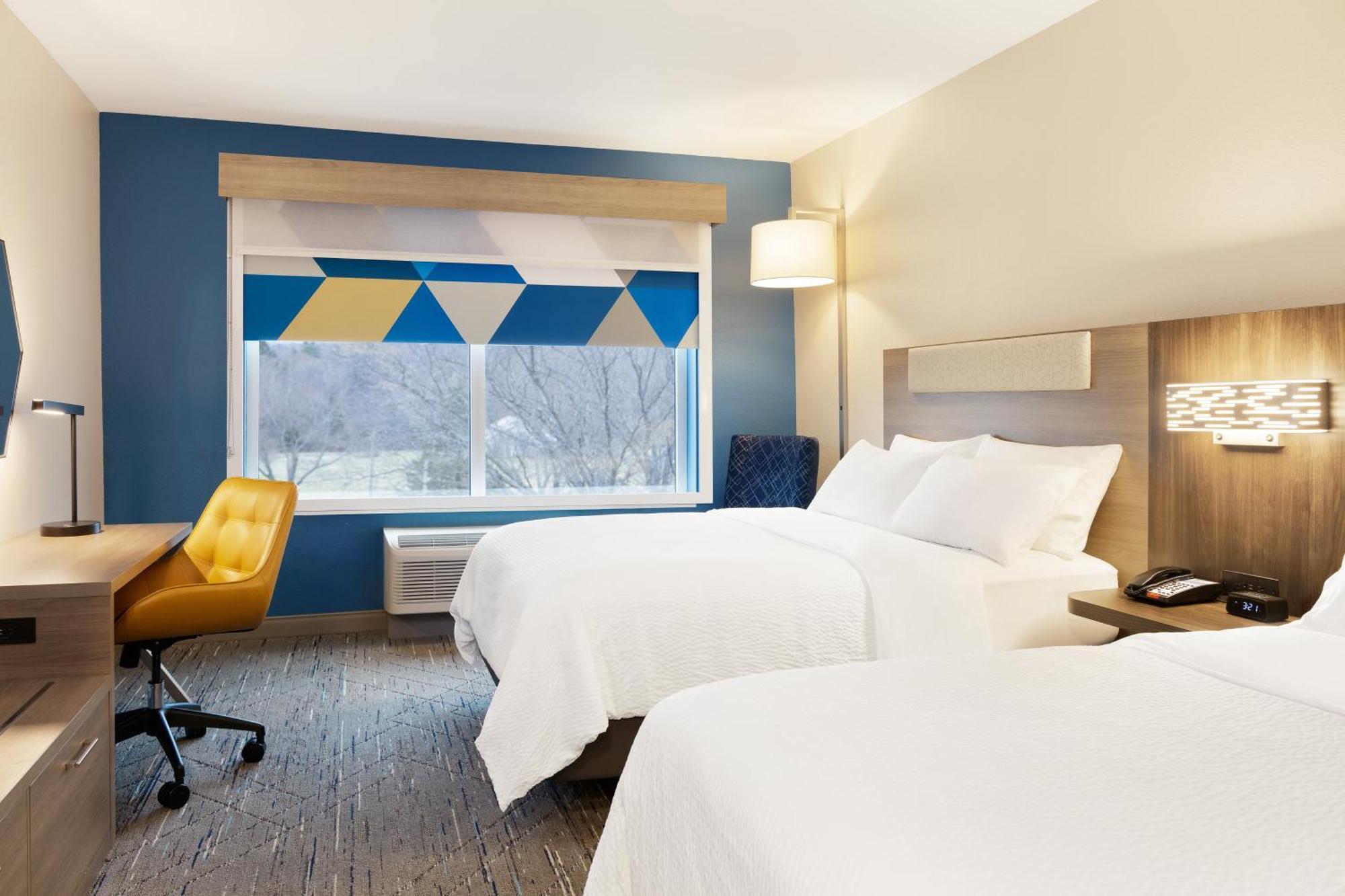 Holiday Inn Express & Suites Ripley By Ihg Bagian luar foto