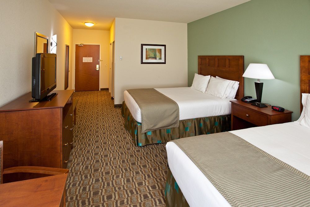 Holiday Inn Express & Suites Ripley By Ihg Bagian luar foto