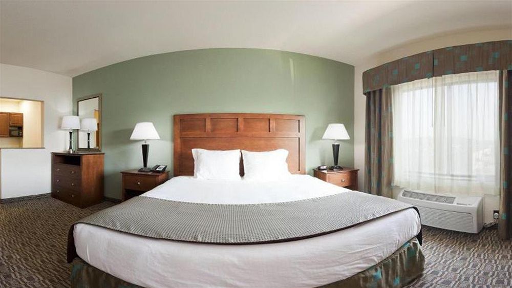 Holiday Inn Express & Suites Ripley By Ihg Bagian luar foto